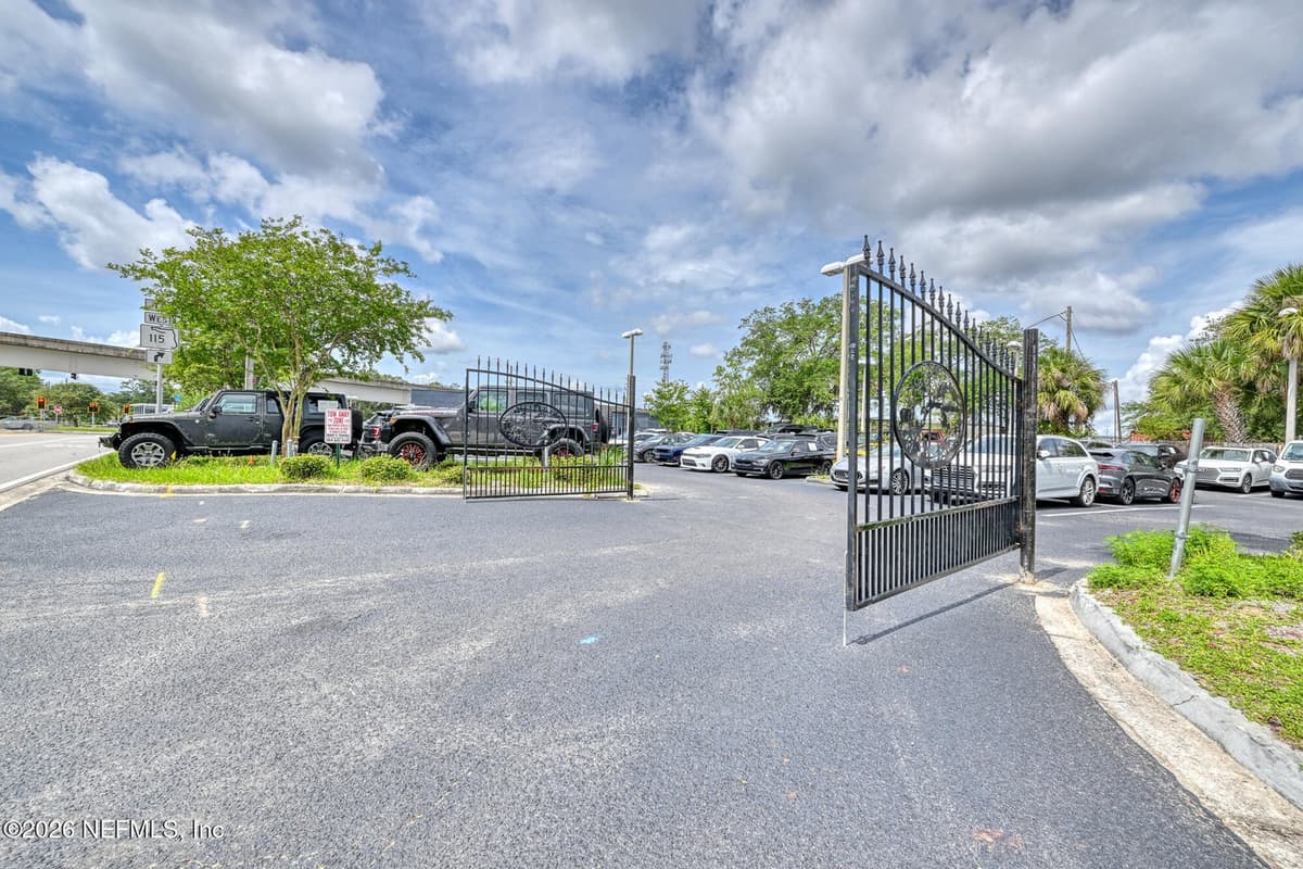 8849 ARLINGTON Expressway, Jacksonville, FL 32211, Jacksonville, FL - photo 2