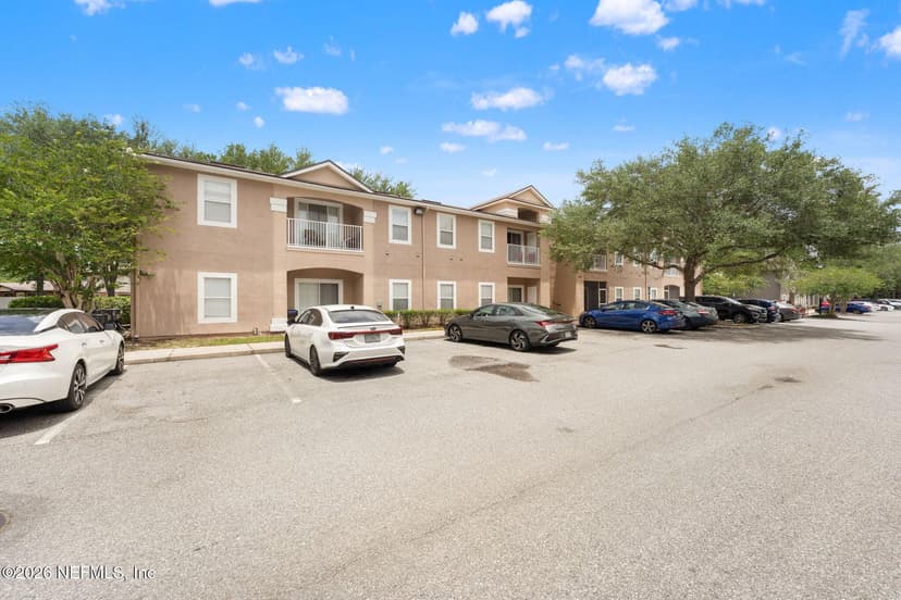 1465 MANOTAK POINT Drive 204, Jacksonville, FL 32210