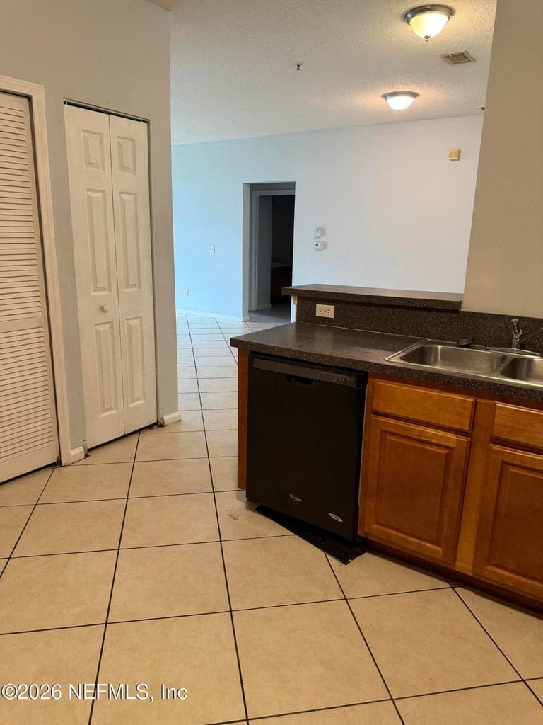 3620 KIRKPATRICK CIRCLE Circle 7, Jacksonville, FL 32210