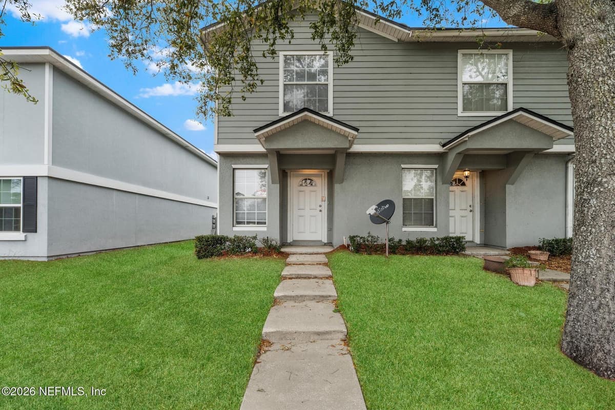 8446 MCGIRTS VILLAGE Lane, Jacksonville, FL 32210, Jacksonville, FL - photo 2