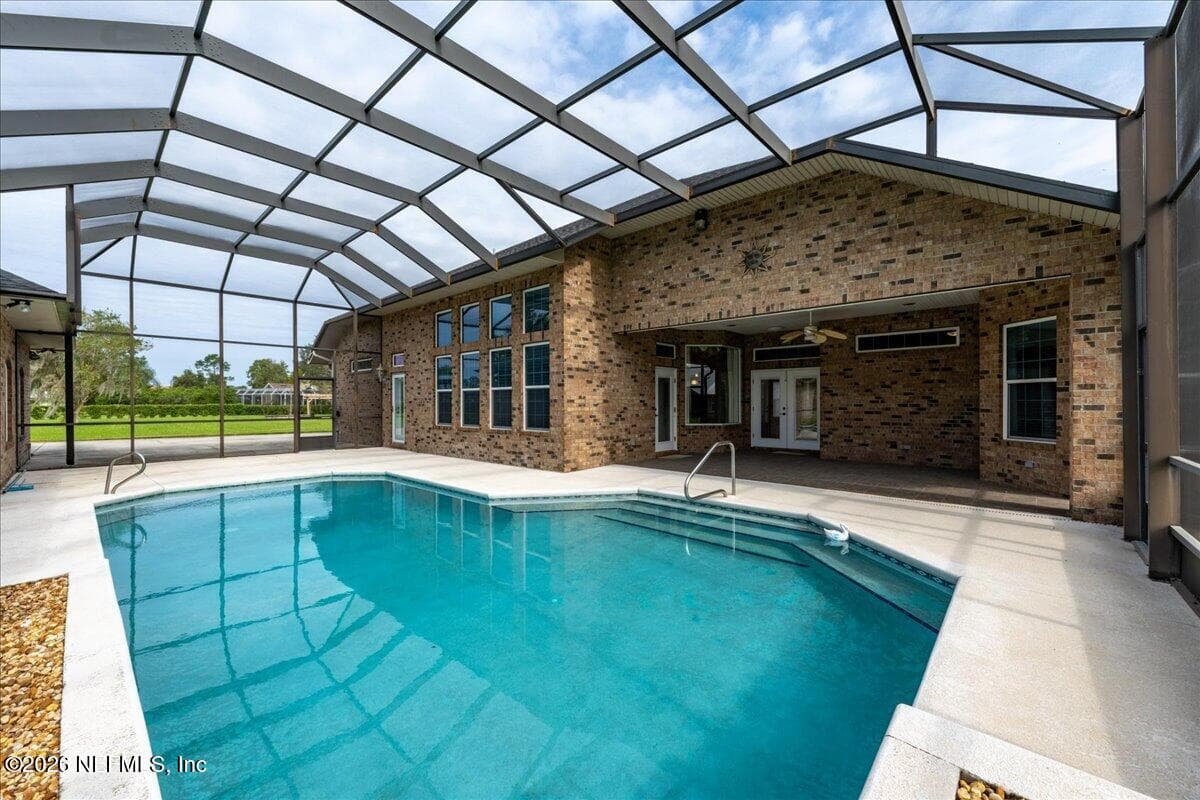 235 CRYSTAL COVE Drive, Palatka, FL 32177