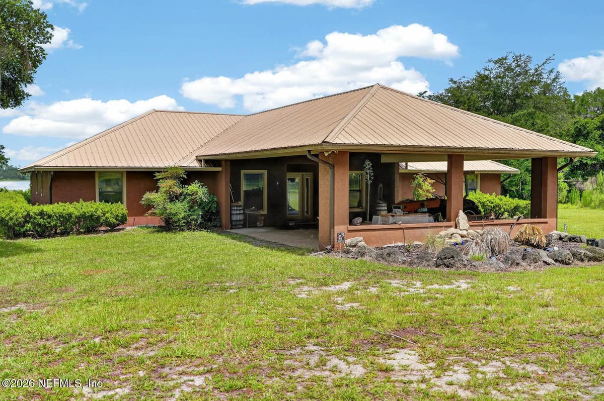 140 LAKE Street, Pomona Park, FL 32181, Pomona Park, FL - photo 2