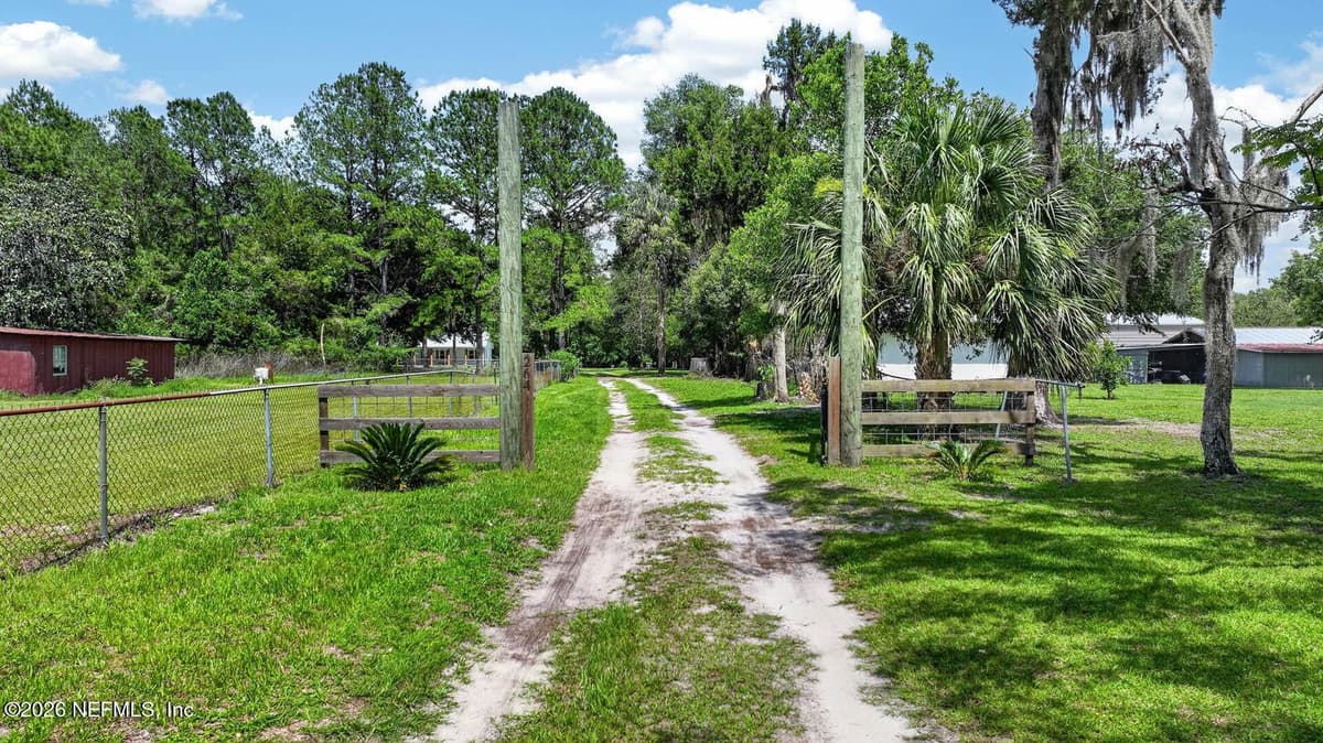 264 PENIEL CHURCH Road, Palatka, FL 32177, Palatka, FL - photo 2