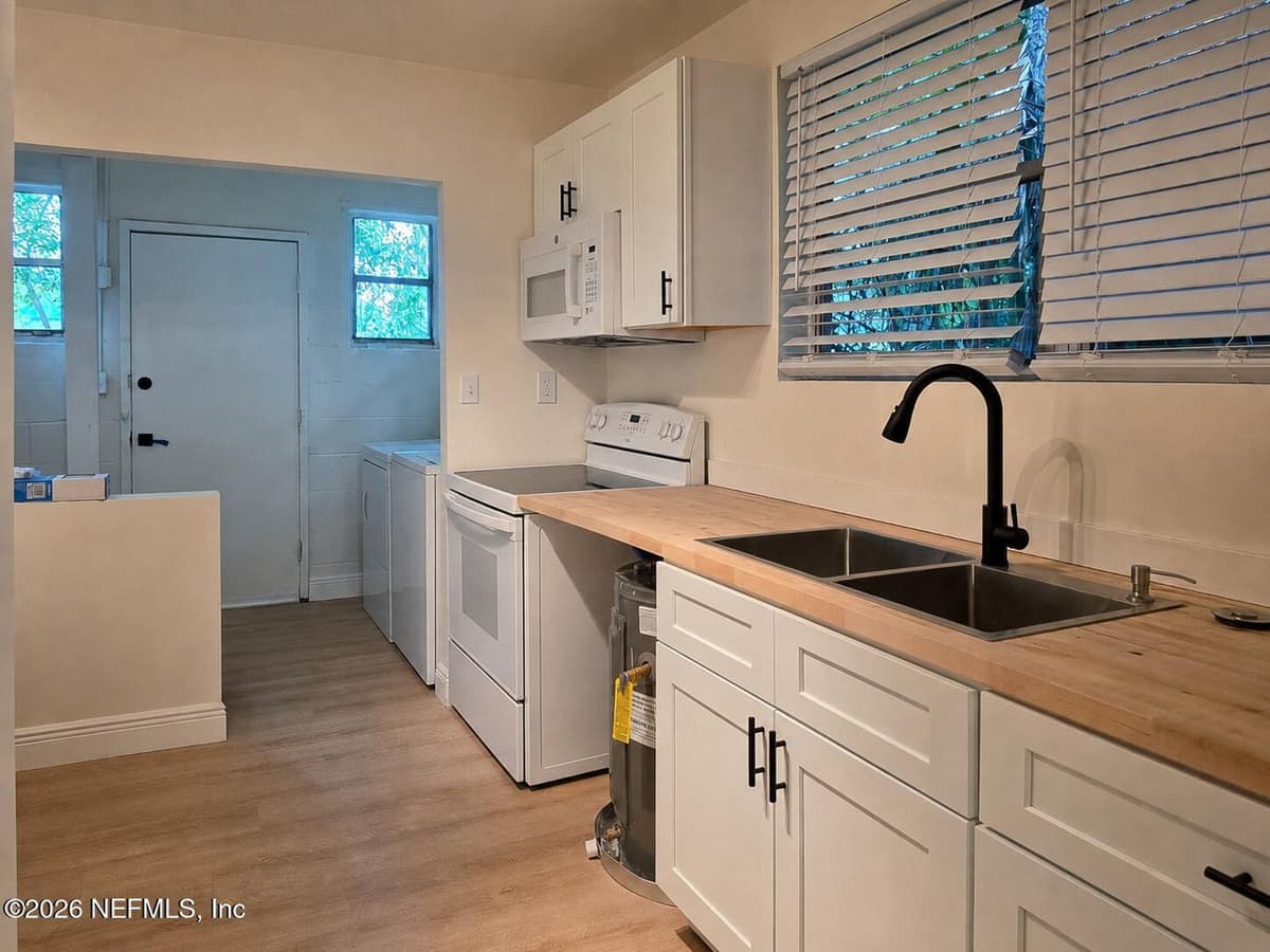 1227 W 3RD Street, Jacksonville, FL 32209, Jacksonville, FL - photo 2