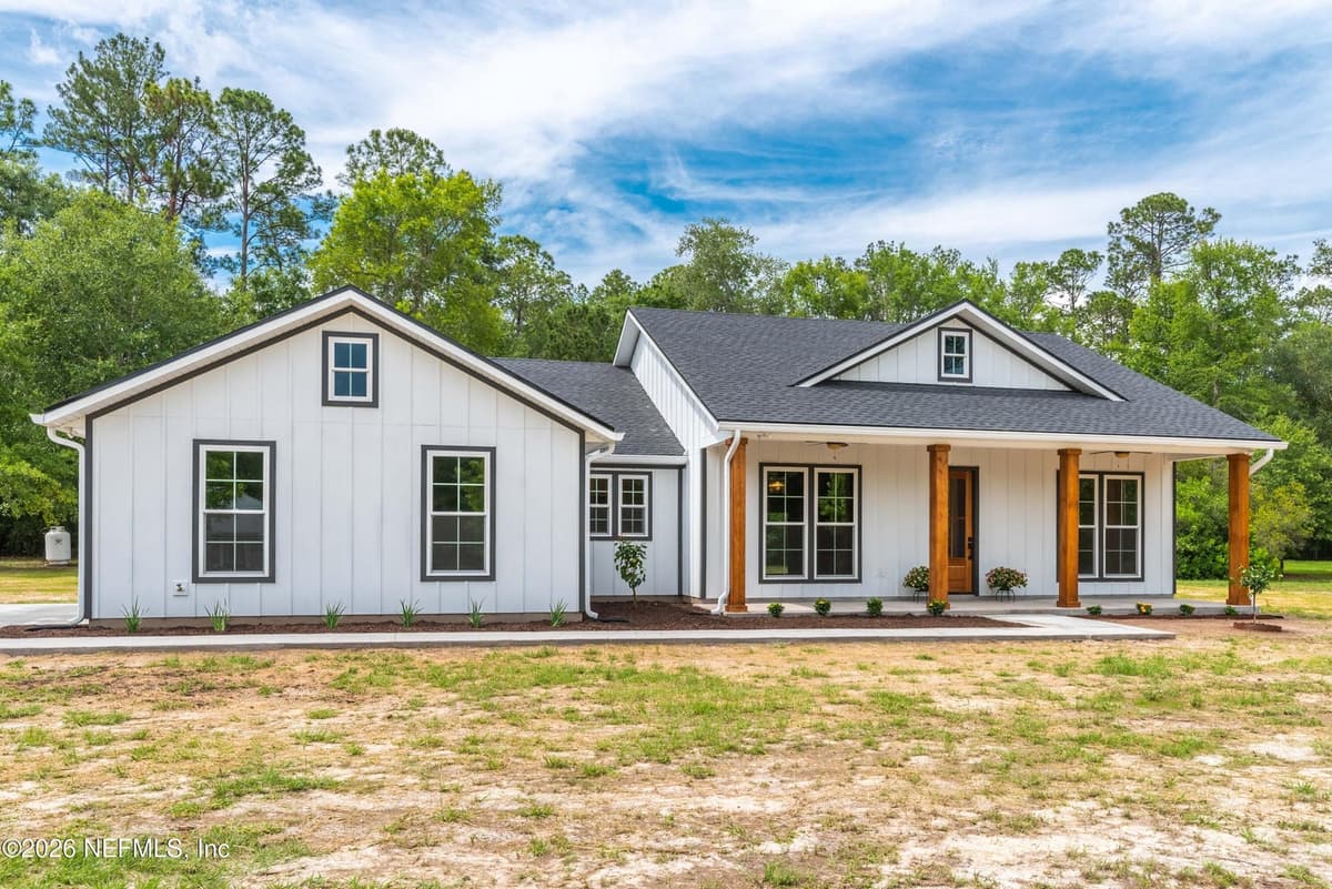 8021 YELLOW PINE Circle, Glen St. Mary, FL 32040, Glen St. Mary, FL - photo 3