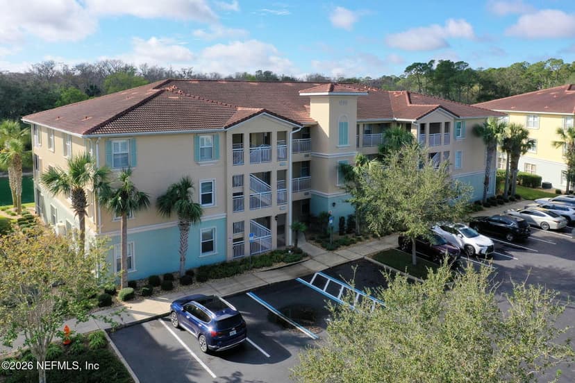 1200 CANOPY WALK Lane 1211, Palm Coast, FL 32137