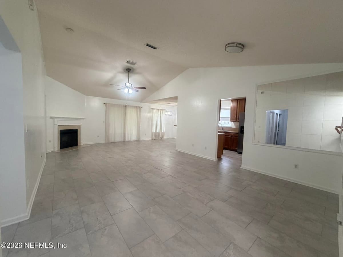 6423 CRIMSON LEAF Lane, Jacksonville, FL 32244, Jacksonville, FL - photo 3