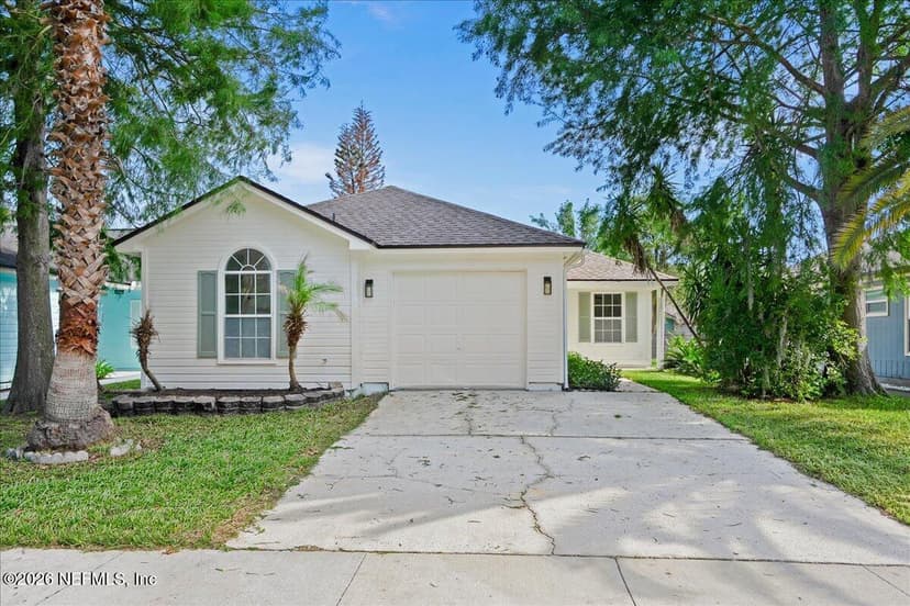 909 GAVAGAN Road, Jacksonville, FL 32233