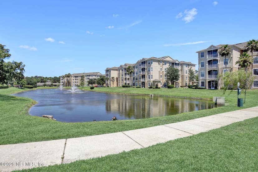 7801 POINT MEADOWS Drive 7308, Jacksonville, FL 32256