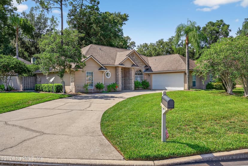 629 HUMMINGBIRD Court, Jacksonville, FL 32259