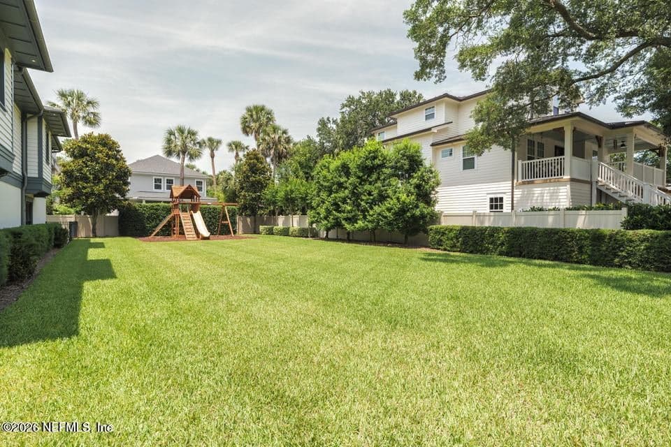 359 8TH Street, Atlantic Beach, FL 32233, Atlantic Beach, FL - photo 2