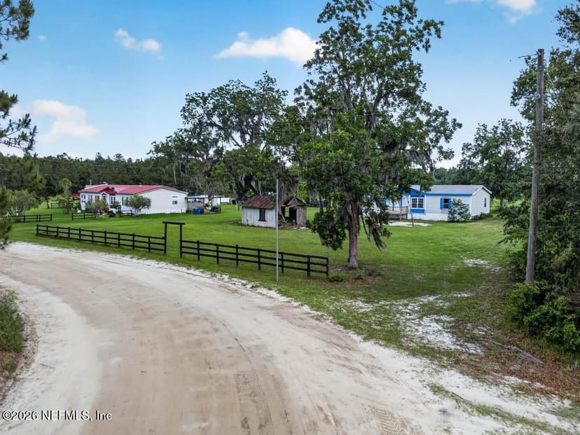 18494 BROKEN ARROW Road, Hilliard, FL 32046