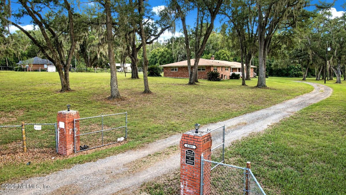 6281 COUNTY ROAD 218, Jacksonville, FL 32234, Jacksonville, FL - photo 3