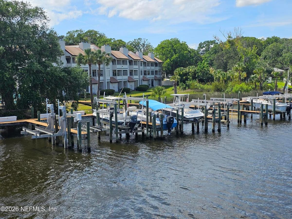 1307 RIVER HILLS Circle 16, Jacksonville, FL 32211, Jacksonville, FL - photo 3