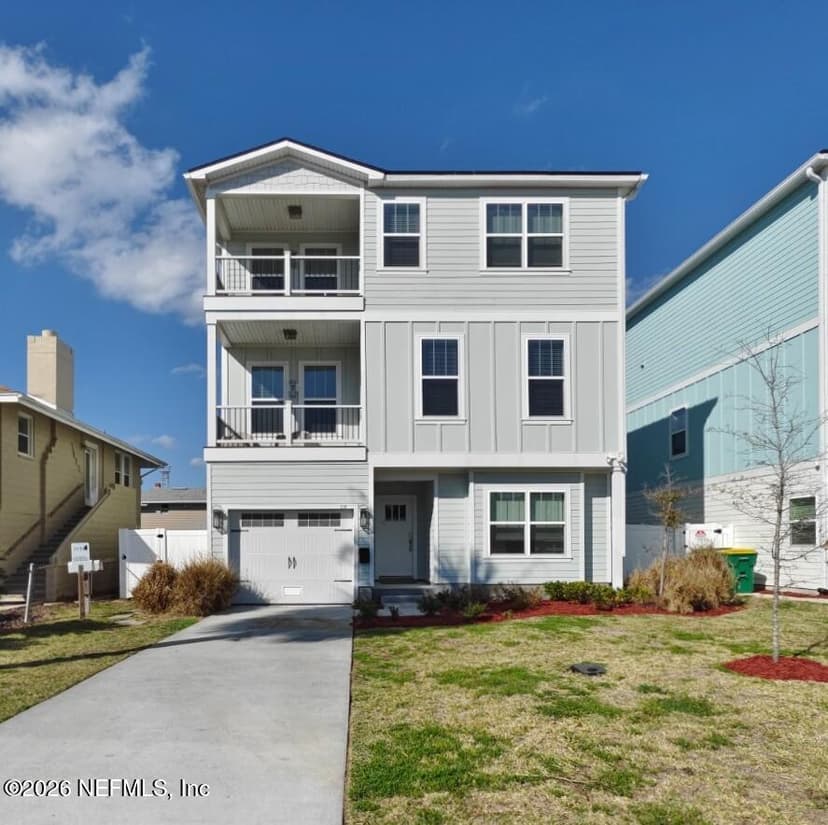 215-217 N 12TH Avenue, Jacksonville Beach, FL 32250