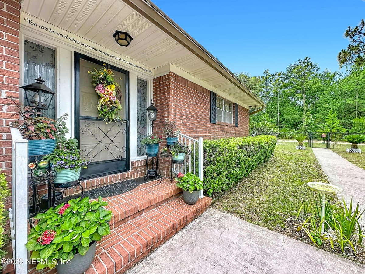 110 PATCH Street, Interlachen, FL 32148, Interlachen, FL - photo 2