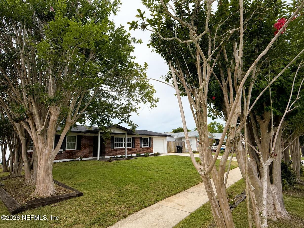 493 CLERMONT Avenue S, Orange Park, FL 32073, Orange Park, FL - photo 2