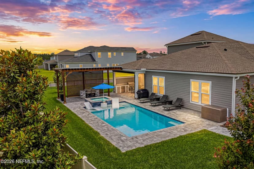 26 HILLENDALE Circle, St. Johns, FL 32259