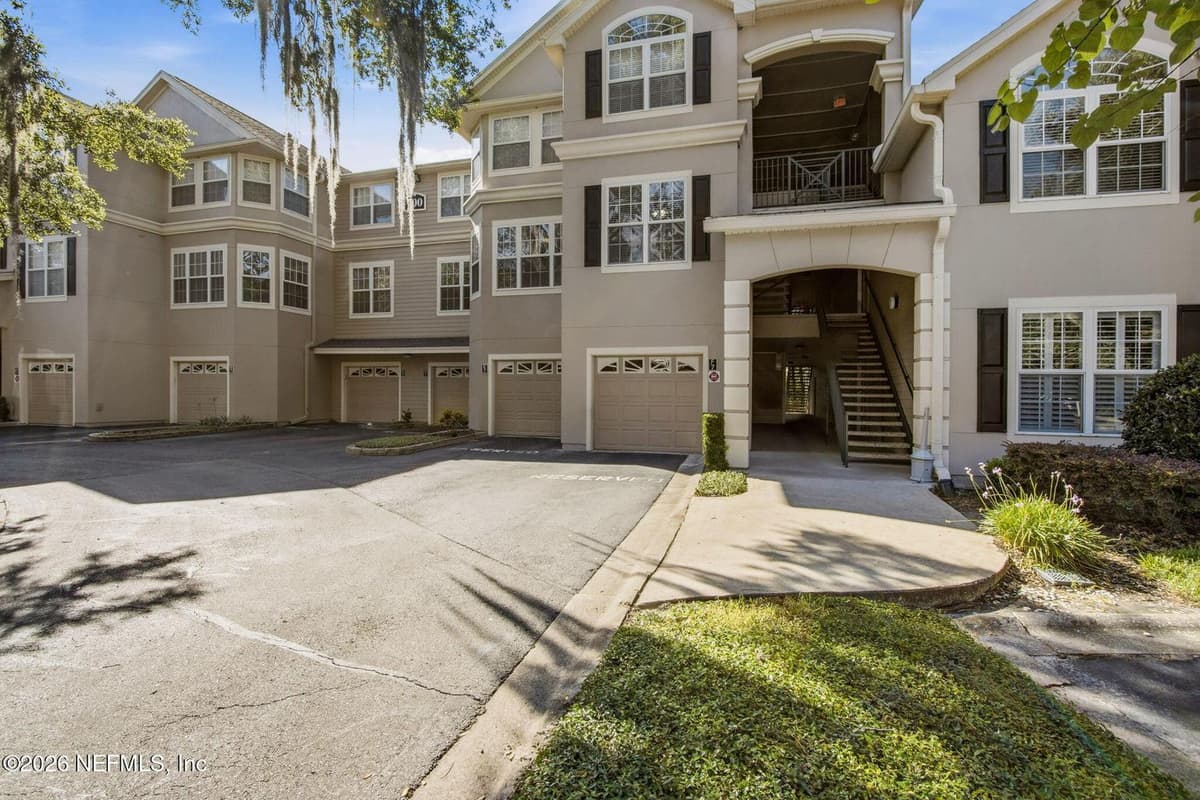 13810 SUTTON PARK Drive N 723, Jacksonville, FL 32224, Jacksonville, FL - photo 2