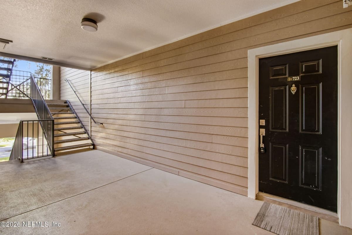 13810 SUTTON PARK Drive N 723, Jacksonville, FL 32224, Jacksonville, FL - photo 3