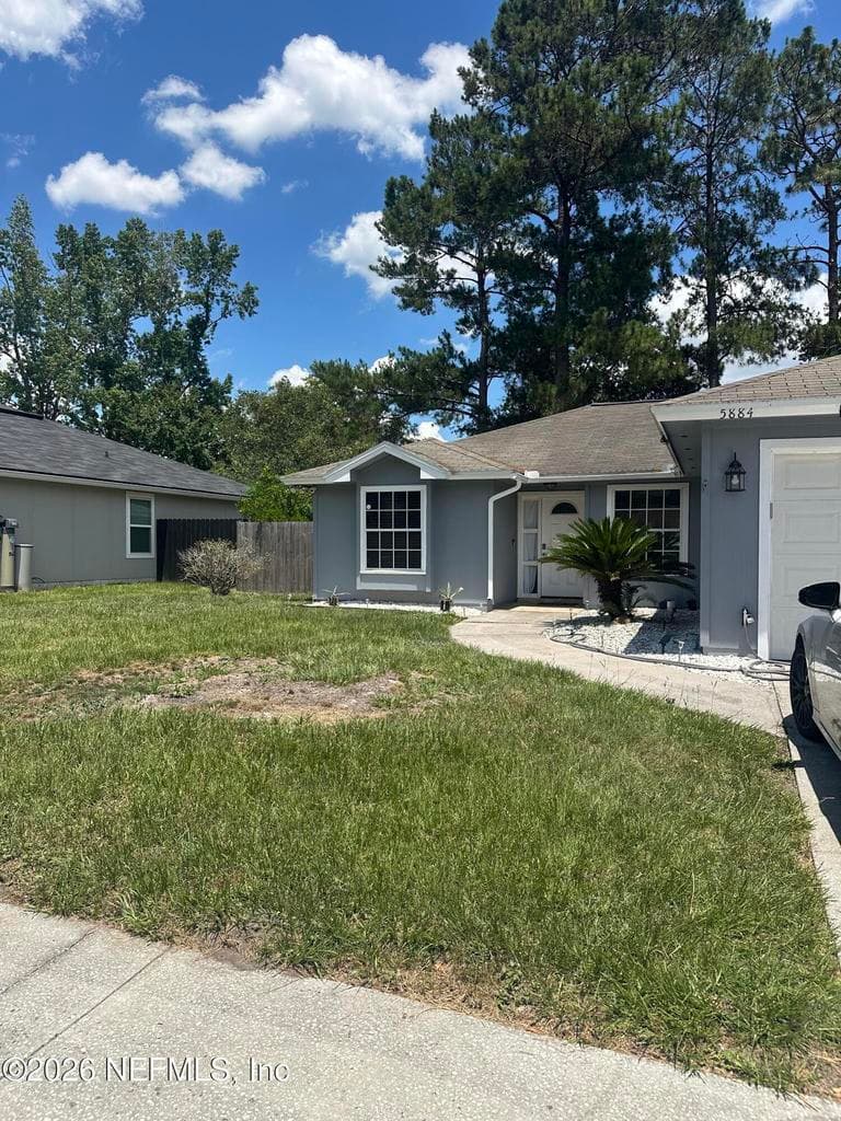 5884 COPPER CREEK Drive, Jacksonville, FL 32218