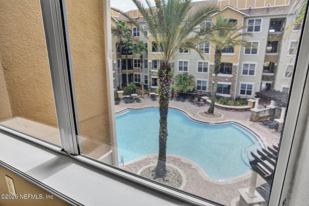 8539 GATE Parkway W 9330, Jacksonville, FL 32216, Jacksonville, FL - photo 2