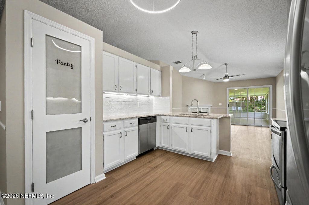 2995 TUSCARORA Trail, Middleburg, FL 32068, Middleburg, FL - photo 2