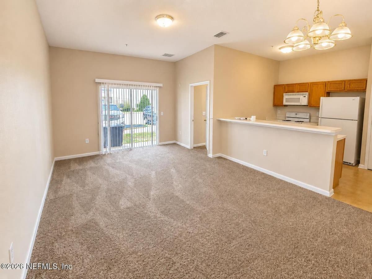 6094 MAGGIES Circle 105, Jacksonville, FL 32244, Jacksonville, FL - photo 3