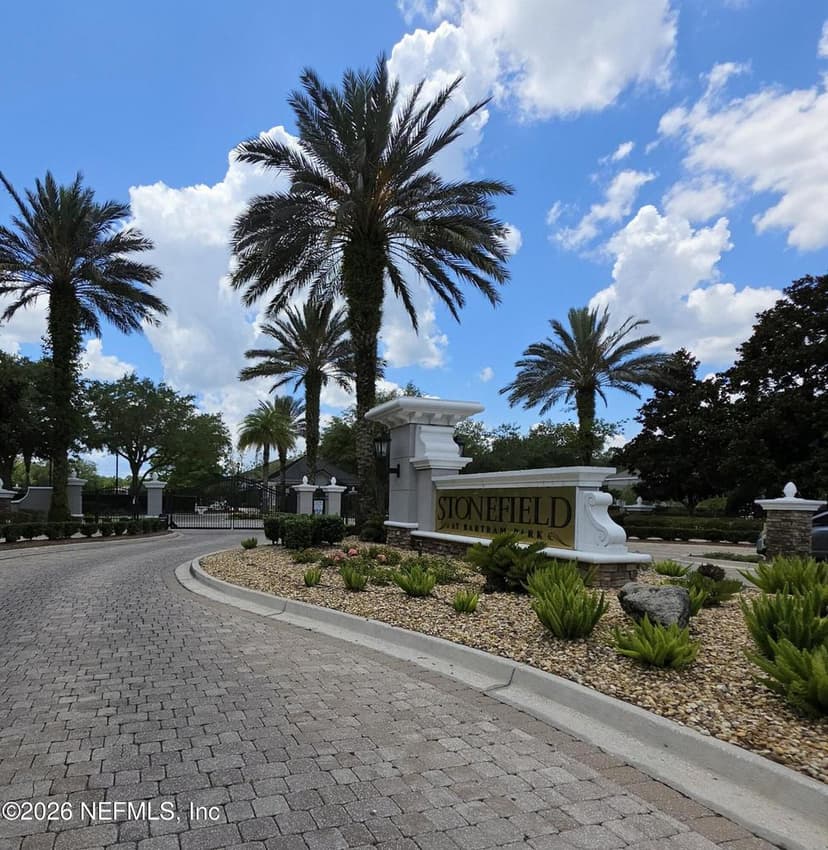 5875 PARKSTONE CROSSING Drive, Jacksonville, FL 32258