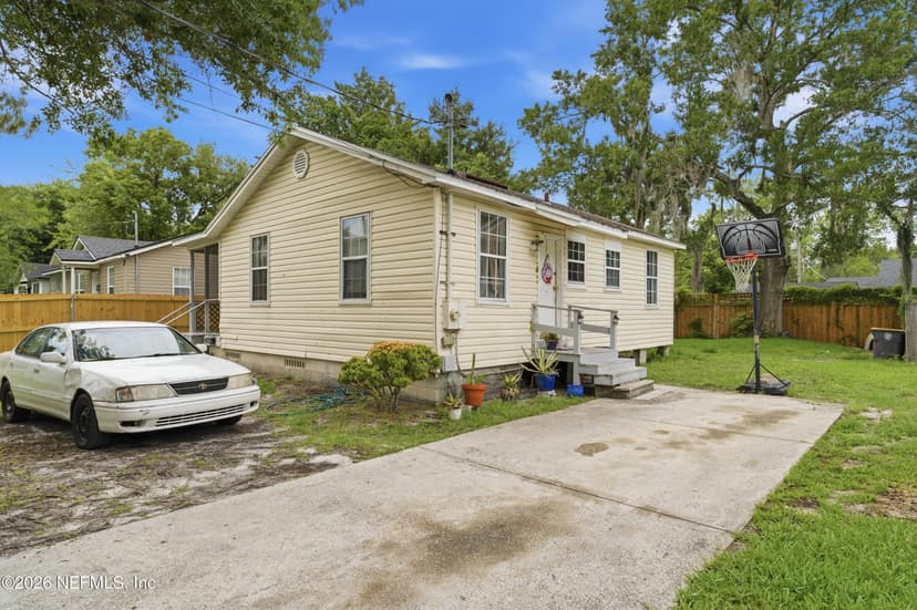4815 LOUISA Terrace, Jacksonville, FL 32205