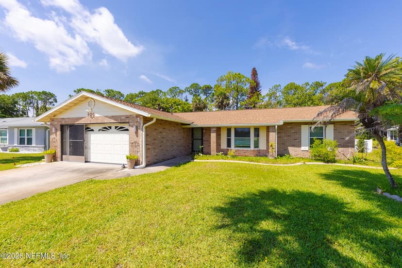 220 YORKTOWNE Drive, Daytona Beach, FL 32119