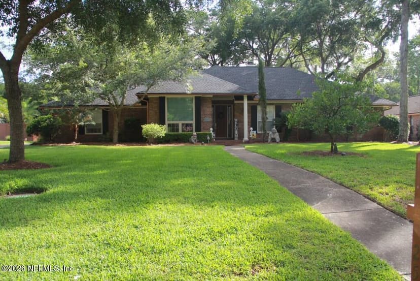 2587 SPREADING OAKS Lane, Jacksonville, FL 32223