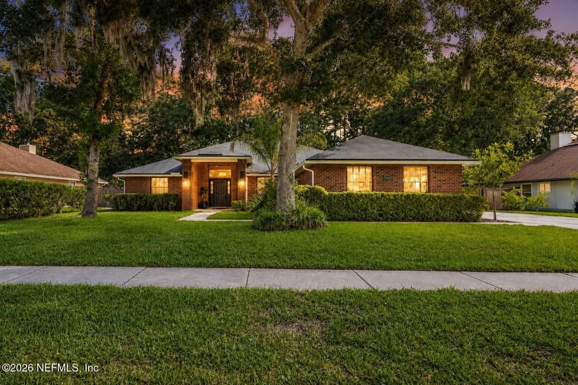 12513 GATELY OAKS Lane E, Jacksonville, FL 32225