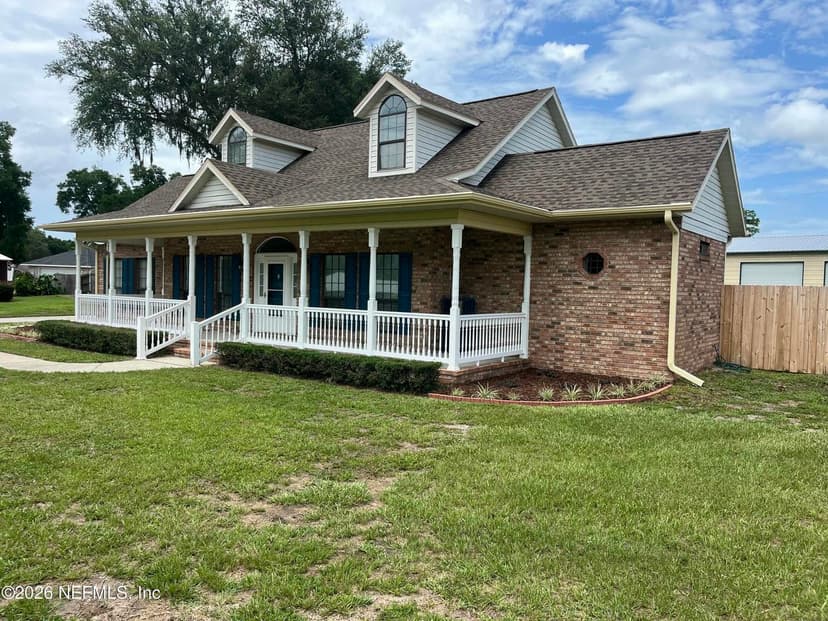 382 NW EMERALD LAKES Drive, Lake City, FL 32055