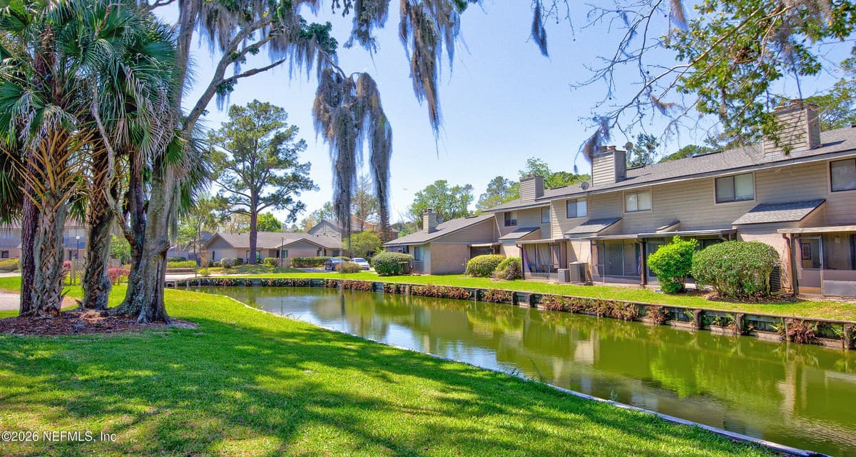 7623 BAYMEADOWS Circle W 2014, Jacksonville, FL 32256, Jacksonville, FL - photo 2