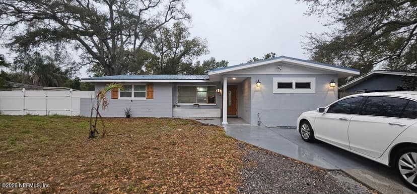 10468 108TH Street N, Largo, FL 33778