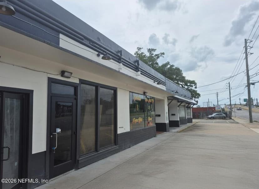 2266 ATLANTIC Boulevard, Jacksonville, FL 32207