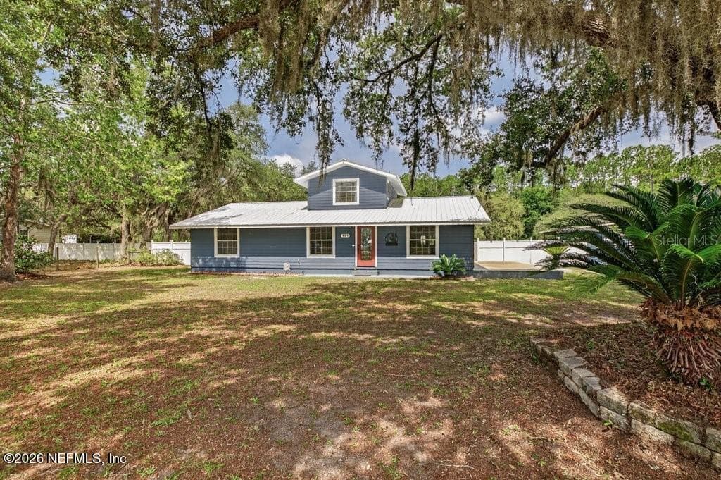 121 DAREN Drive, Palatka, FL 32177, Palatka, FL - photo 2