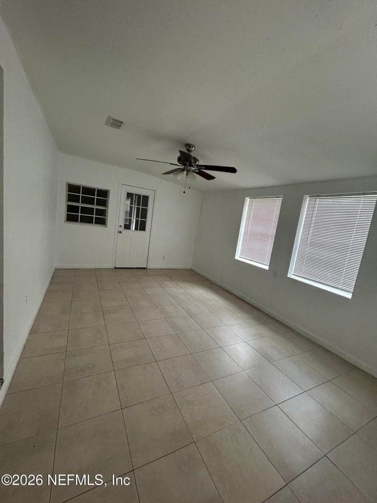 5442 JUNO Drive, Jacksonville, FL 32207, Jacksonville, FL - photo 3