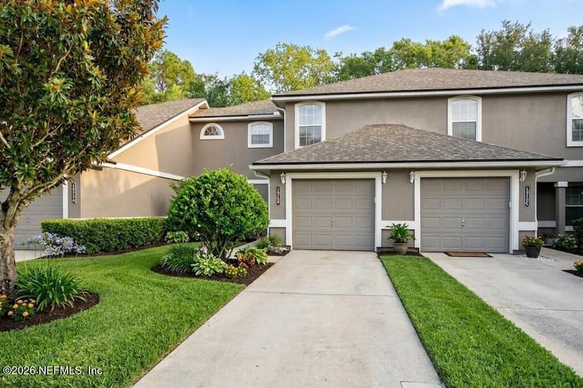 1575 VINELAND Circle B, Fleming Island, FL 32003