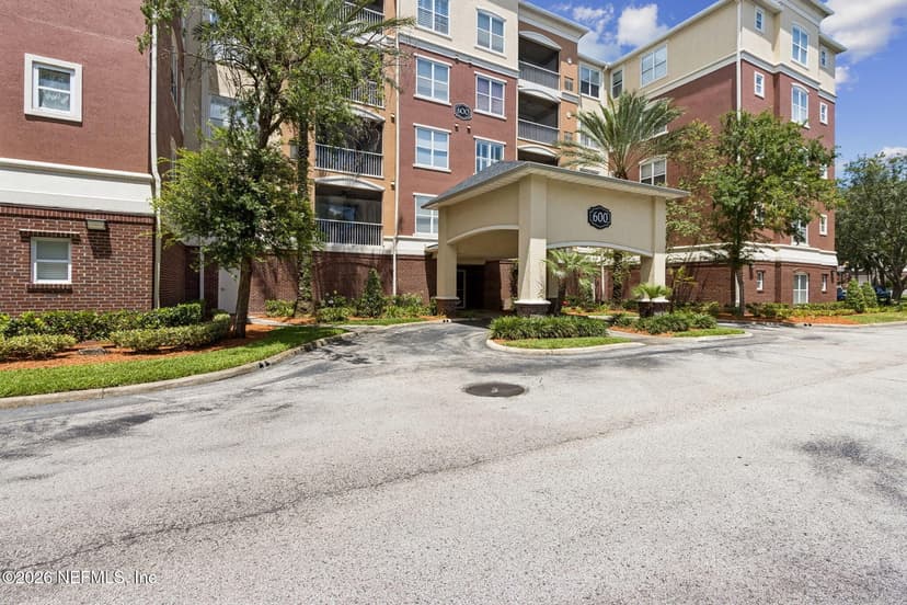 4480 DEERWOOD LAKE Parkway 626, Jacksonville, FL 32216