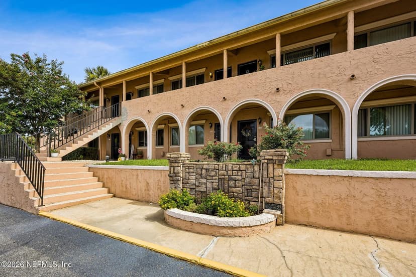 5375 ORTEGA FARMS Boulevard 805, Jacksonville, FL 32210