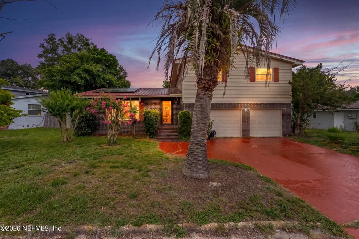5922 TRIUMPH Lane W, Jacksonville, FL 32244, Jacksonville, FL - photo 2