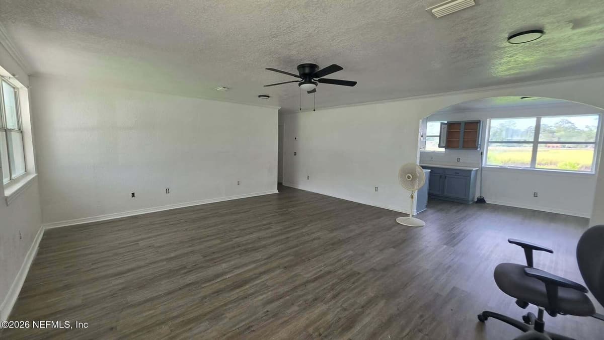2325 RIBAULT SCENIC Drive, Jacksonville, FL 32208, Jacksonville, FL - photo 2