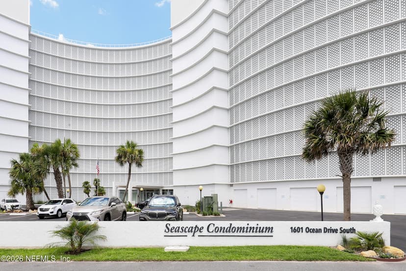 1601 OCEAN Drive 402, Jacksonville Beach, FL 32250