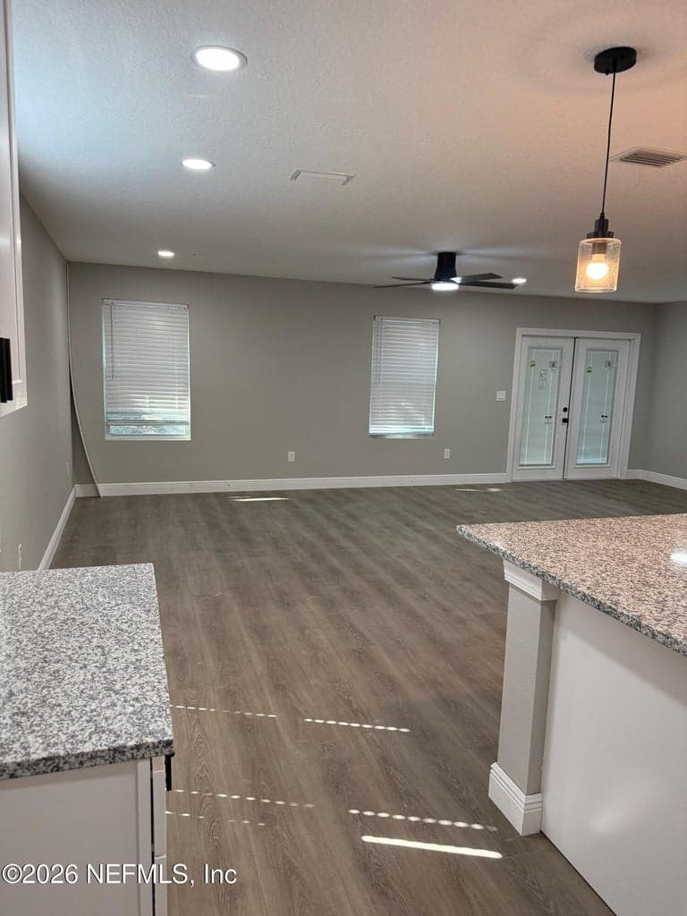 5142 SHANNON Avenue, Jacksonville, FL 32254, Jacksonville, FL - photo 3