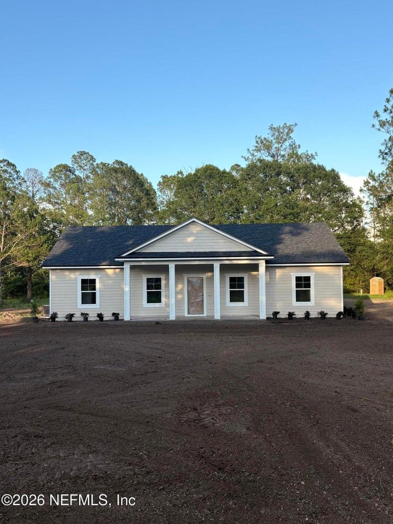 11249 MALLIE DAVIS Road, Glen St. Mary, FL 32040