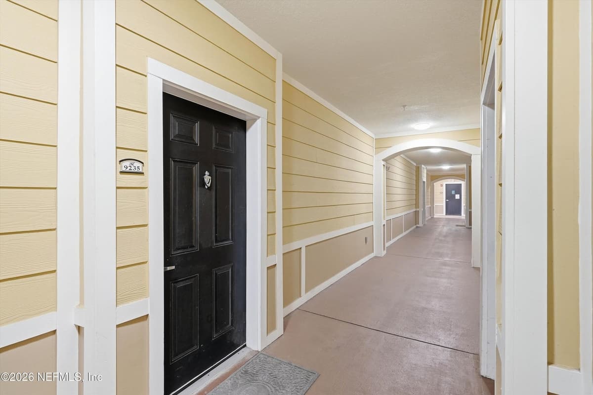 8539 GATE Parkway 9235, Jacksonville, FL 32216, Jacksonville, FL - photo 2