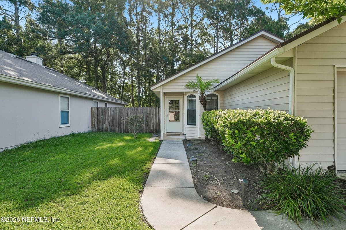 4459 LOVELAND PASS Drive E, Jacksonville, FL 32210, Jacksonville, FL - photo 2