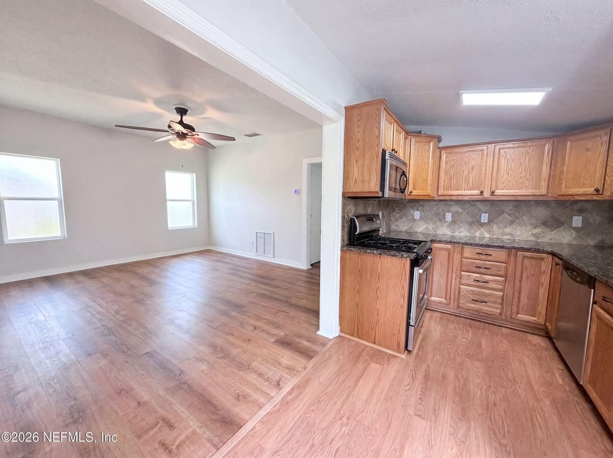 642 GARDINER Street, Starke, FL 32091, Starke, FL - photo 2